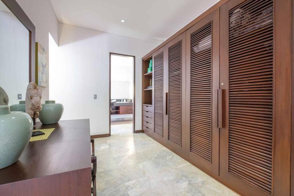Kejora Beachfront Estate Sanur -Stunning Villa Eleven Bagian luar foto