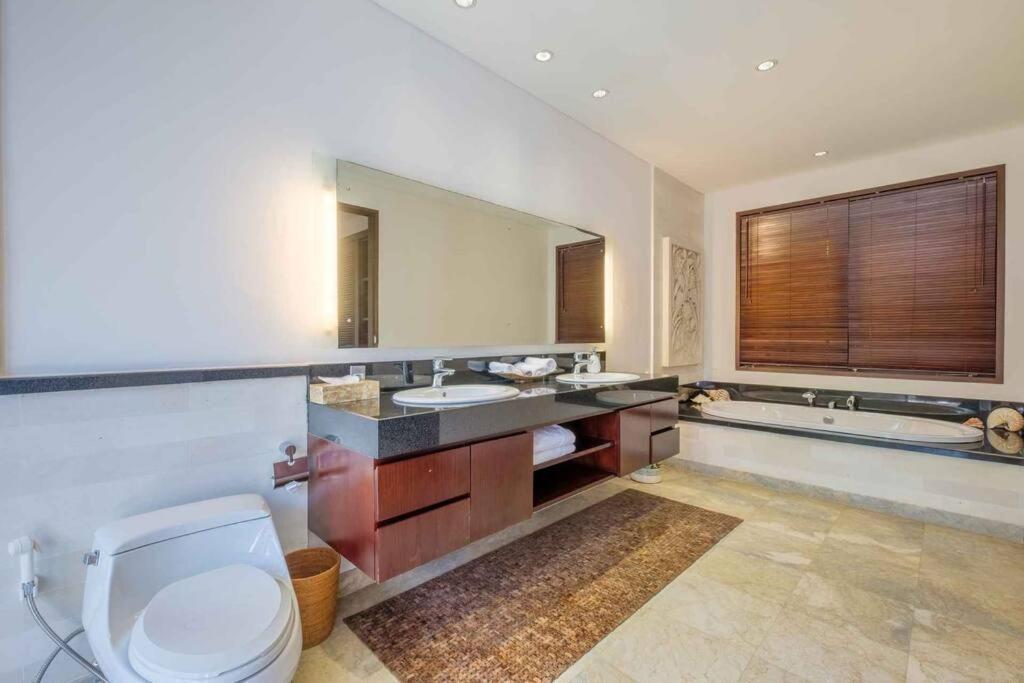 Kejora Beachfront Estate Sanur -Stunning Villa Eleven Bagian luar foto