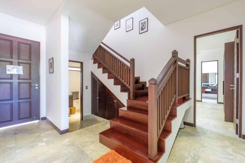 Kejora Beachfront Estate Sanur -Stunning Villa Eleven Bagian luar foto