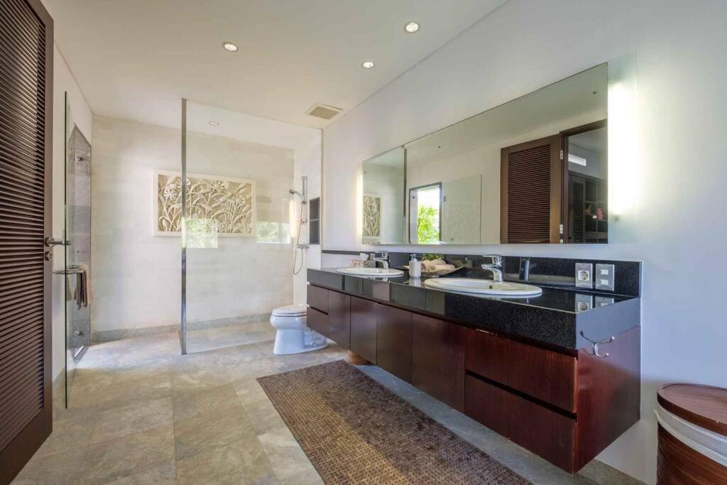 Kejora Beachfront Estate Sanur -Stunning Villa Eleven Bagian luar foto